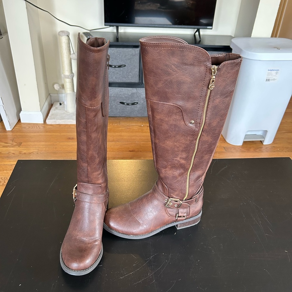 Brown Knee-High Leather Boots